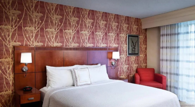 Номер Standard Courtyard Richland Columbia Point
