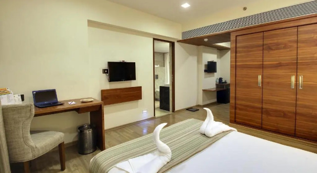 Полулюкс Temple Tree Hotel Shirdi, a member of Radisson Individuals