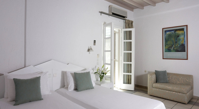 Mykonos Palace Beach Hotel