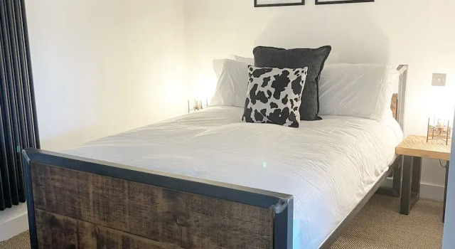 Апартаменты Booking Urban Halstead