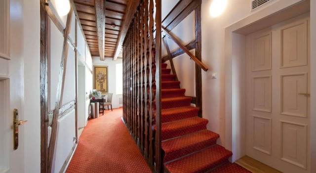 Merchant's Yard Residence