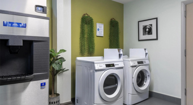Best Western West Greenwich Inn, Buchen Sie Hotel SPA-Hotels in Rhode Island, SPA