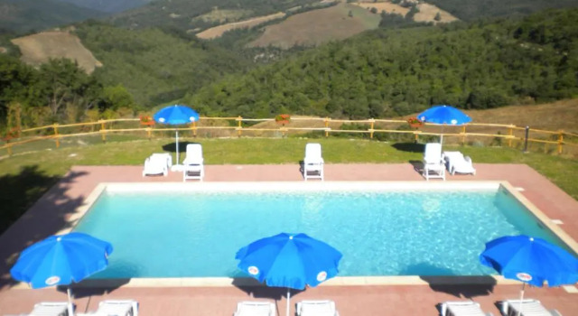 Monte Fugnano, Book Hotel Gubbio Umbria