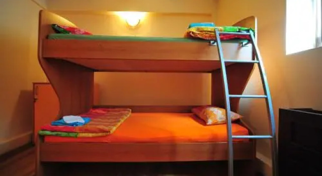 Hostel Bed n Beer, Забронировать Хостел Хостелы Белграда, рядом с Belgrade Main Bus Station, Хостел