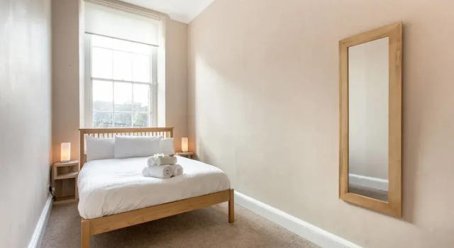 Charlotte Sq. Apartment Private Garden, Забронировать Апартаменты/квартира Апартаменты Эдинбурга, рядом с St George's West Church, Апартаменты/квартира