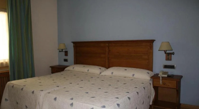 Hotel Casa Ruba, Book Hotel Biescas 