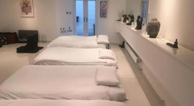 Студия Iffley Apartments
