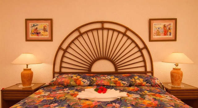 Coconut Beach Club, Book Hotel St. John's St. John County