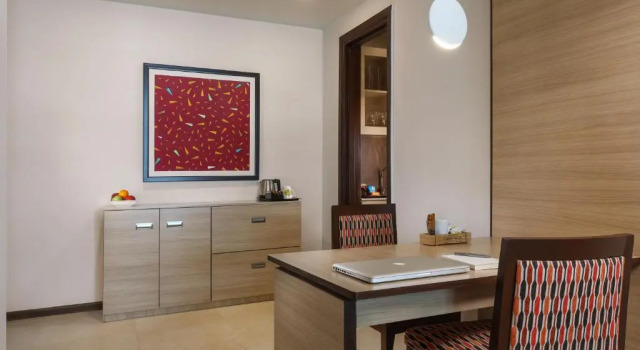Люкс Deluxe Sandal Suites by Lemon Tree Hotels