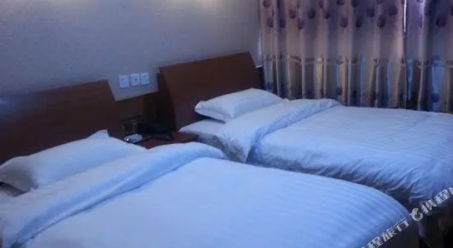 Xiongying Hostel, Varaa Hostelli Shanghai Shanghai