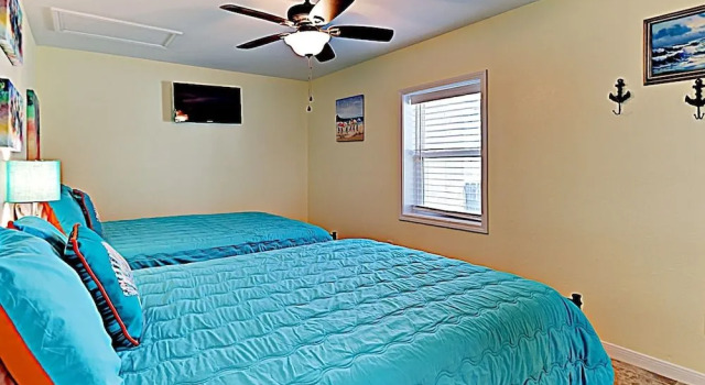 #47 Sea Isle Village (Beach House) by RedAwning