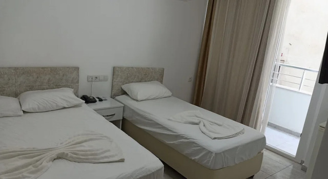 Двухместный номер Standard с балконом Hotel Yaka Inn
