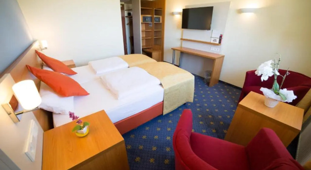 Номер Standard Berghotel Tambach