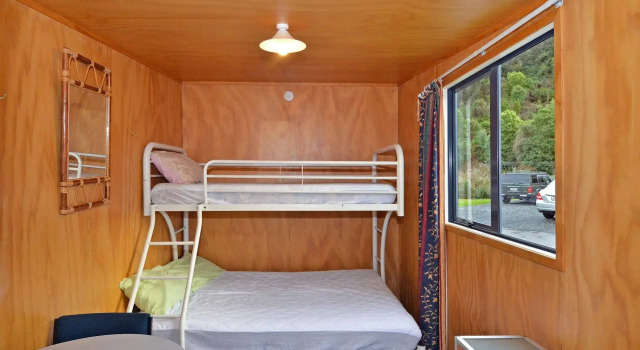 Leith Valley Holiday Park & Motels, Забронировать Мотель Данидин Отаго, рядом с Otago Polytechnic