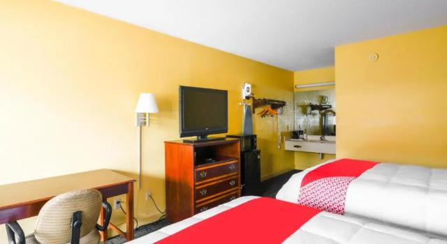 Номер Premium OYO Hotel Williamston