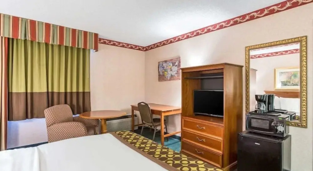 Номер Standard Lotus by Hotel Inn