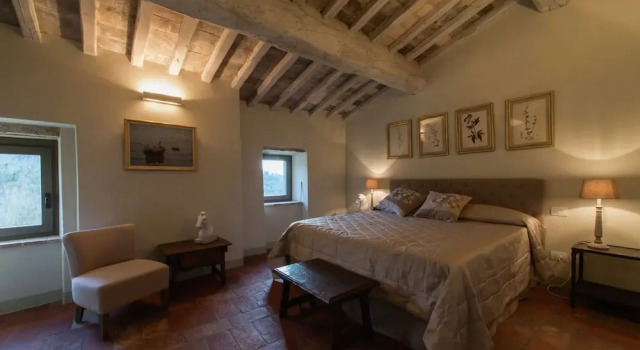 Holiday Home in Castiglion Fiorentino w/ Pool