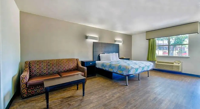Номер Standard Motel 6-Arlington, TX