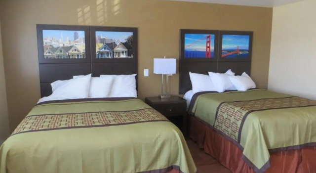Четырёхместный номер Standard Muir Woods Lodge