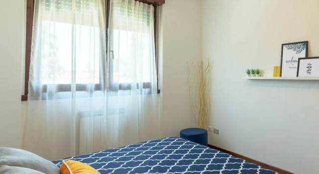 Casa di Adele, bilocale con wifi e smart tv, Prenota Hotel Monza Lombardia