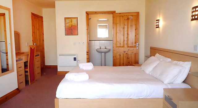 Innisfallen Holiday Homes 14981, Book Hotel Hotels in Kerry with Parking, Parking