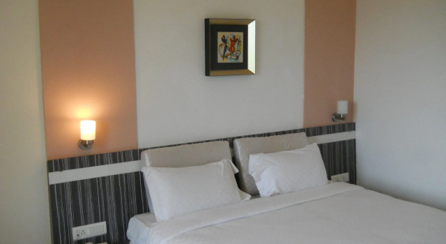 Hotel Sea N Rock, Забронировать Отель Отели штата Махараштры 3 звезды, 3*