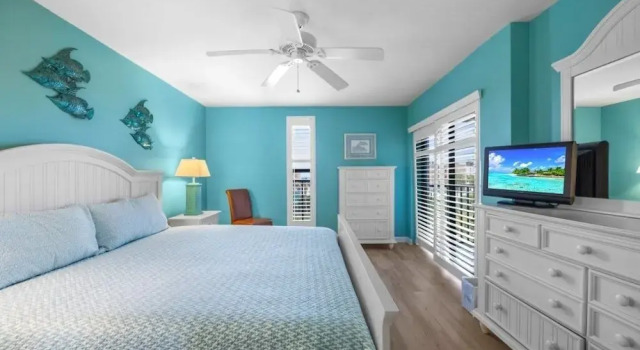 Sandpebble 3f 2 Bedroom Condo