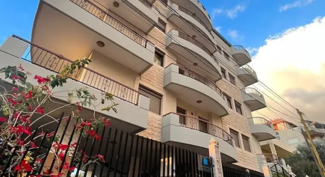Akl - Chic Apartments W Balconies in Batroun, Prenota Appartamento Batroûn North Governorate