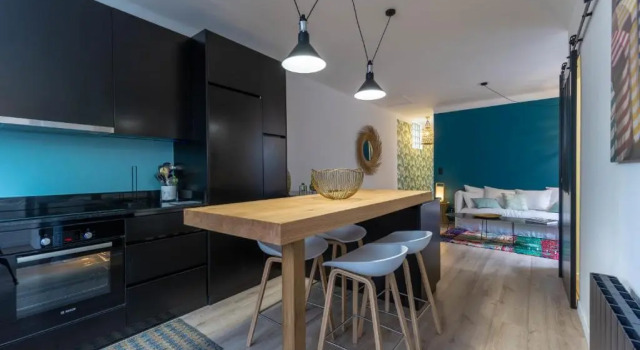 COCOON KEYWEEK Holiday House with lovely patio in Biarritz city center