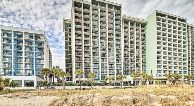 Апартаменты c 1 комнатой Oceanfront Myrtle Beach Rental w/ Pool!