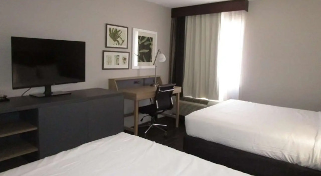 Dunbar Plaza Hotel, Rezervasyon Otel Dunbar Batı Virjinya