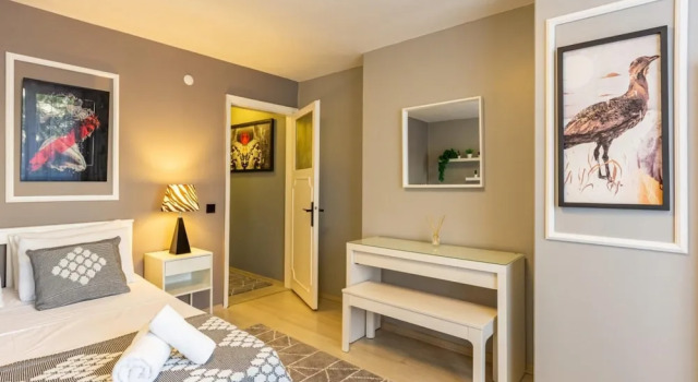 Flat with Excellent Location in Nisantasi, Sisli, Забронировать Отель Шишли Стамбул, рядом с Istanbul Cevahir