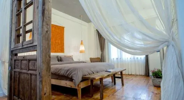 Люкс Jianshui TaoZhi Homestay