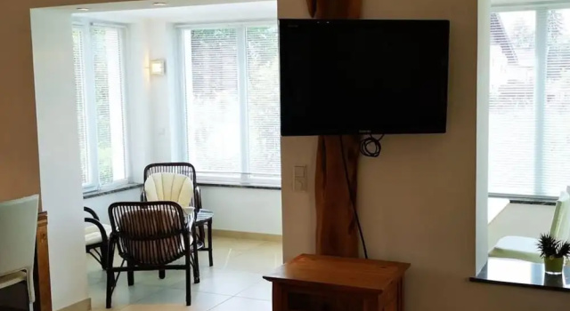 Апартаменты с балконом Holiday Home Anna Comfortable Vacation Home