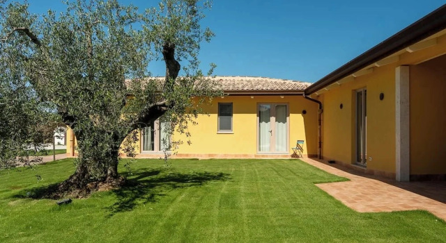 Agriturismo Agricoccinella - Pool&Restaurant