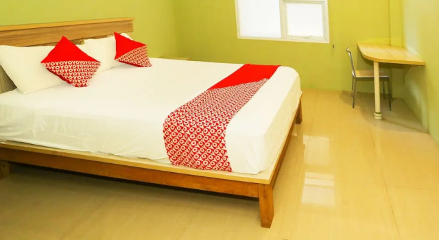 OYO 93145 Pondok Alam Syariah, Rezervasyon Otel Depok West Java