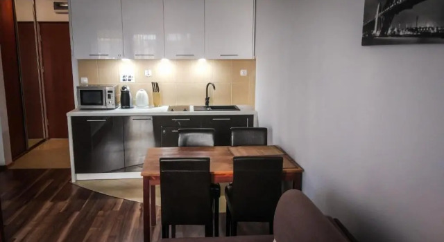 Apartament z ogródkiem w Parku Zdrojowym, Забронировать Апартаменты/квартира Свиноуйсьце , рядом с Sea Fishing Museum