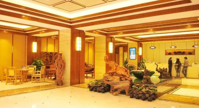Xishuangbanna Harbour Side International Hotel, Забронировать Отель Отели Сишуанбаньна 4 звезды, 4*