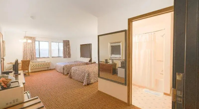 Четырёхместный номер Standard Harlan Inn and Suites By OYO Harlan