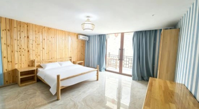 Люкс Grand Blue Lotus Hotel