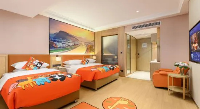 Четырёхместный люкс Deluxe Vienna Hotel (Anshun Huangguoshu Guanling Bus Station)