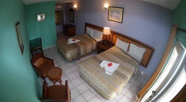 Одноместный номер Standard с балконом Holiday Beach Club Hotel