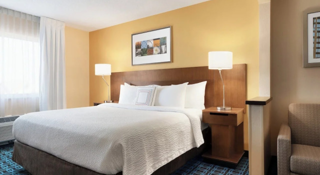 Студия Fairfield Inn by Marriott Deptford