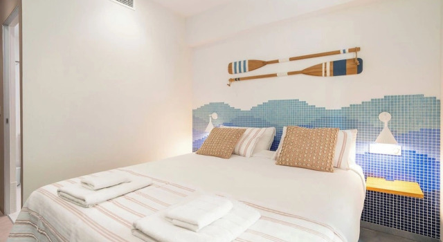 Cabanyal Rooms by VLC Host, Забронировать Гостевой дом Валенсия Коста-де-Валенсия, рядом с Айора