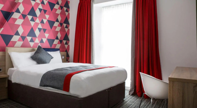 Двухместный номер Standard Four Points Flex by Sheraton Edinburgh
