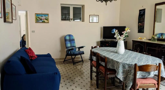 Appartamento Marino Centro Storico con Terrazza, Buchen Sie Ferienwohnung Trapani Sizilien
