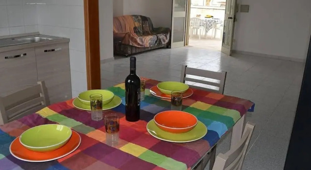 Апартаменты с 2 комнатами с балконом Charming Holiday Home Near The Beach With A Terrace, Pets