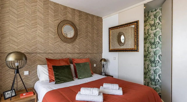 BNBHolder Luxury Triplex CHAMBERI
