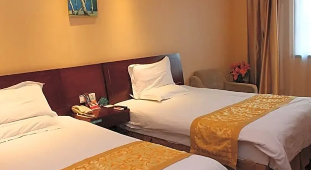 Двухместный номер Standard GreenTree Inn Tianji Dagang Jinqi Road Hotel