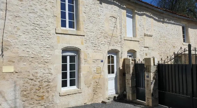 La jolie chambre, Réserver Hôtel Javrezac France